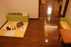 川谷医院待合室