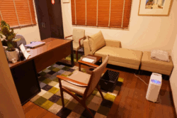 川谷医院診察室