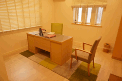 川谷医院診察室